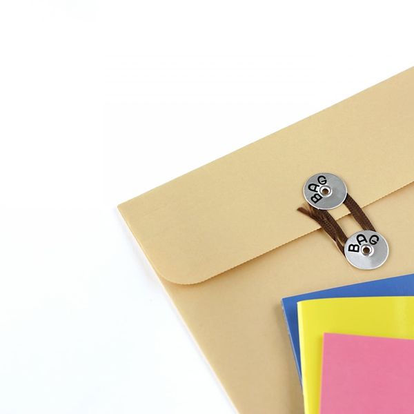 熊谷のいなごデザインワークスはオリジナルの封筒のデザイン制作も行います